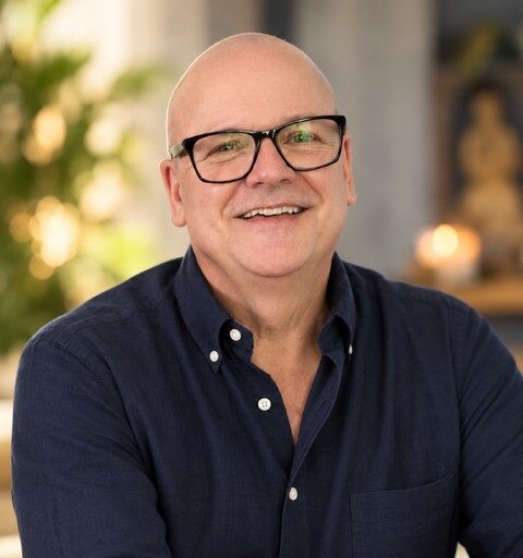 Colin Bates – Medium und spiritueller Lehrer für mediale Entwicklung und Trance-Medialität